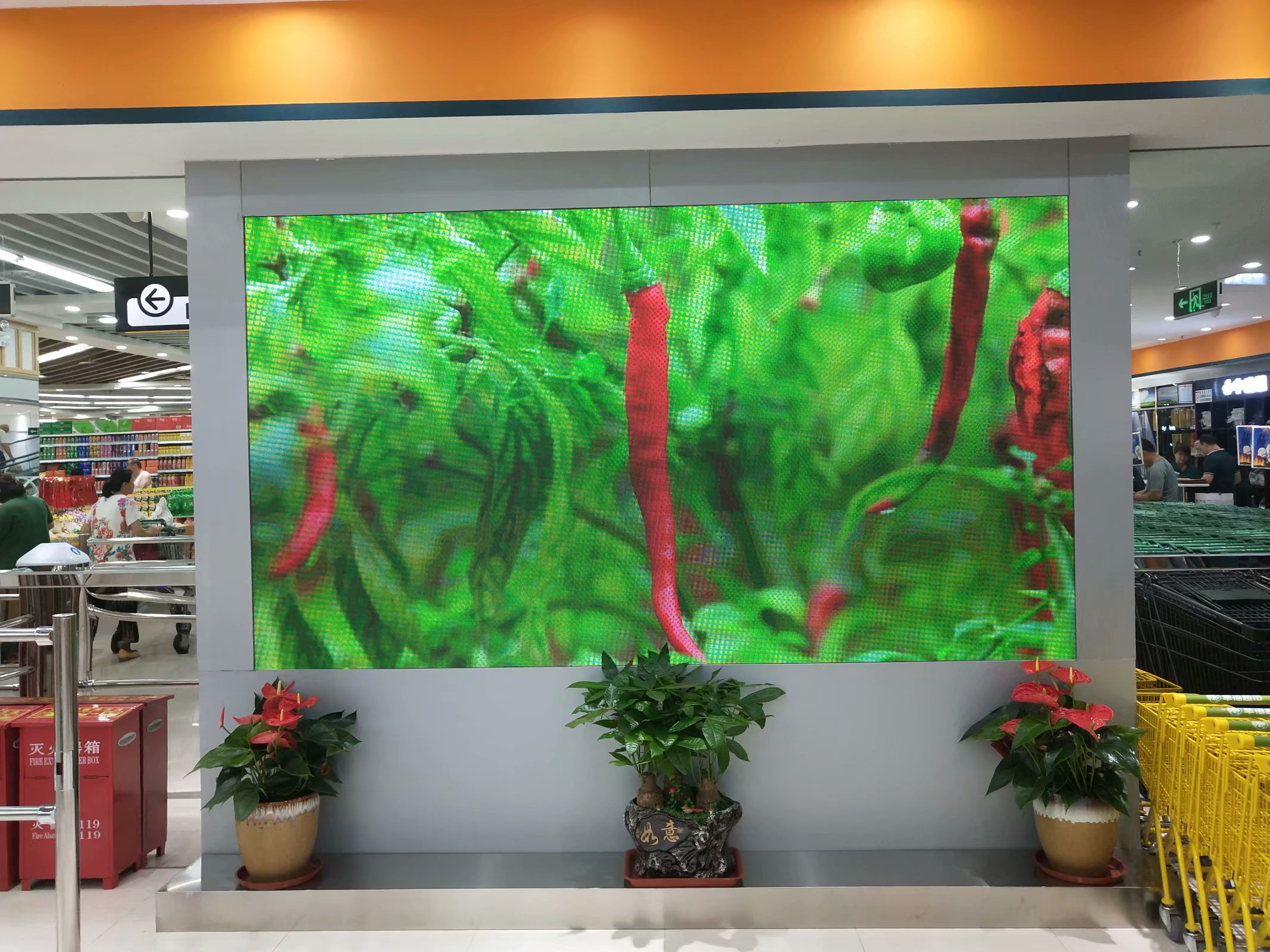 <a href=http://www.hmwkmu.com target=_blank class=infotextkey>led顯示屏</a>