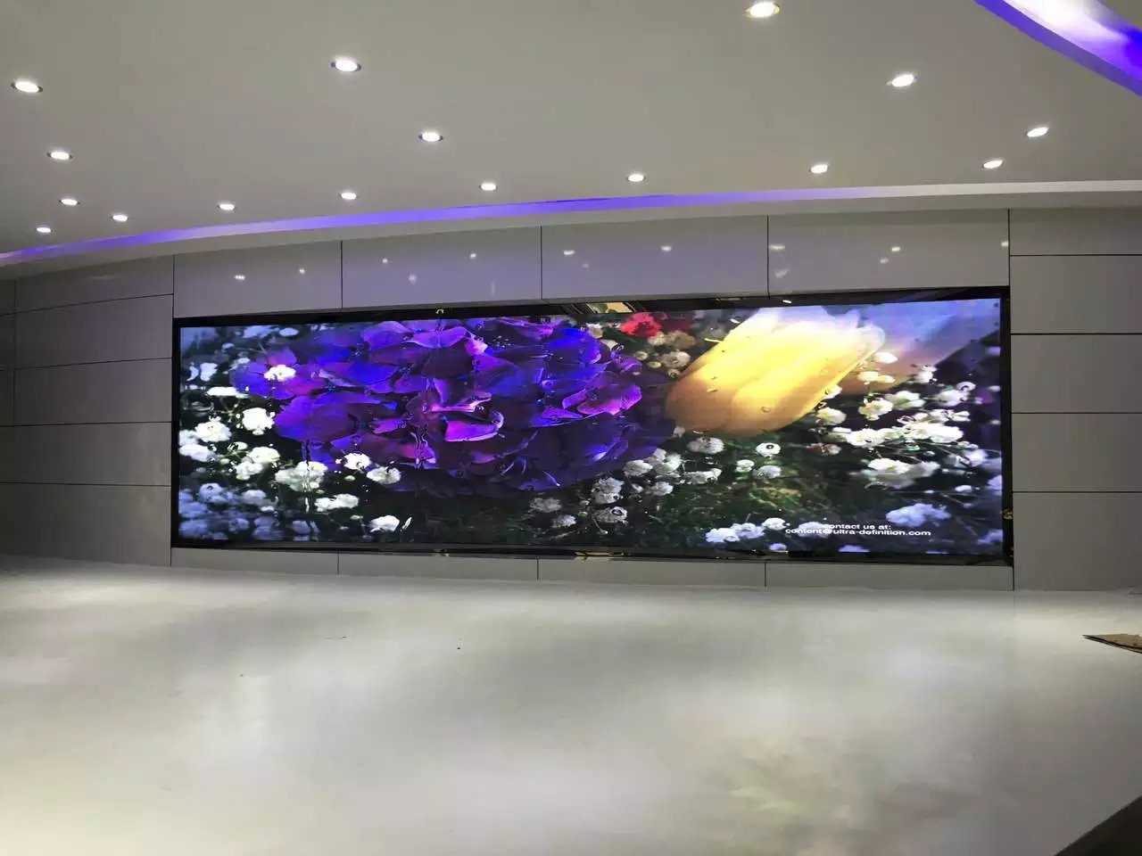 LED<a href=http://www.hmwkmu.com/quancai/ target=_blank class=infotextkey>全彩顯示屏</a>產(chǎn)業(yè)