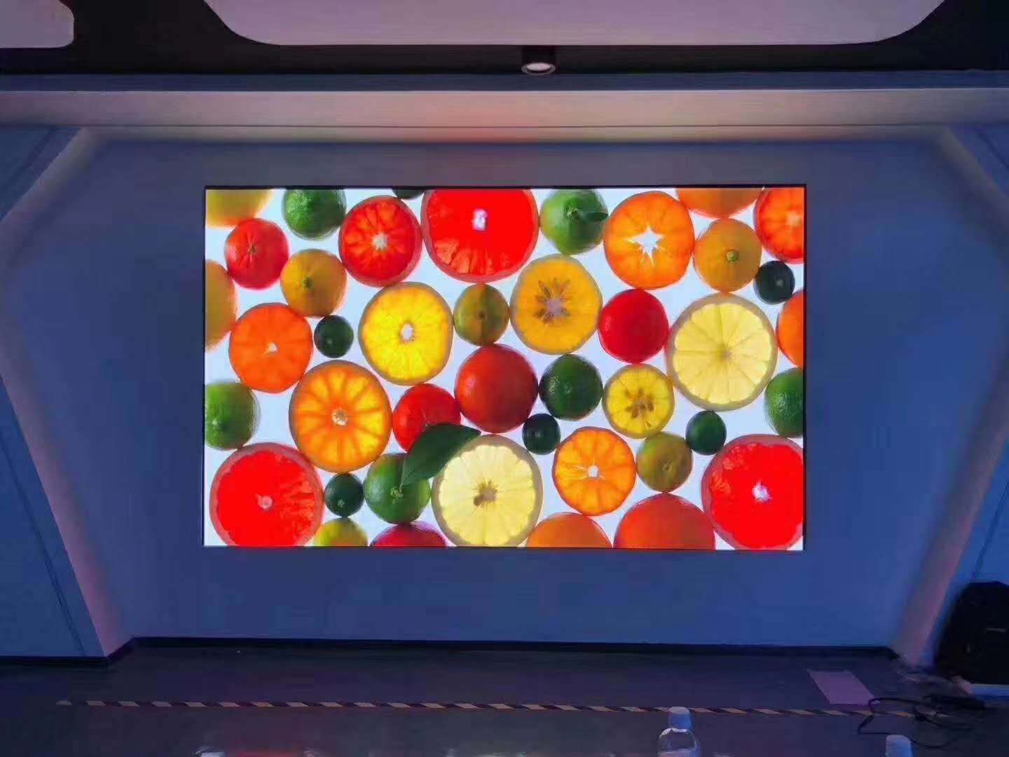室內(nèi)<a href=http://www.hmwkmu.com target=_blank class=infotextkey>led屏</a>怎么選